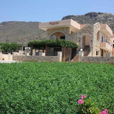 Romantica Apartments Фаласарна Экстерьер фото