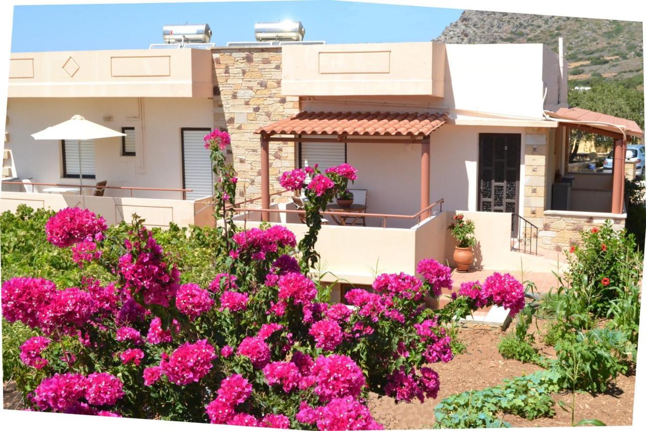 Romantica Apartments Фаласарна Экстерьер фото