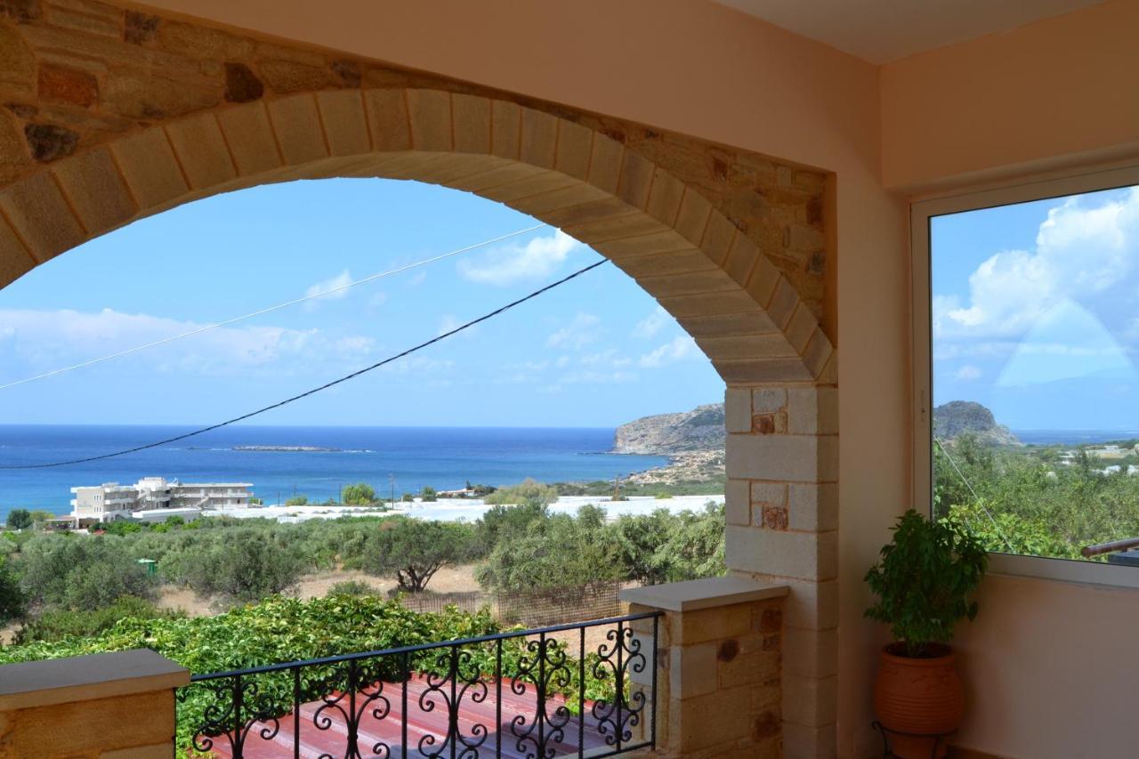 Romantica Apartments Фаласарна Экстерьер фото
