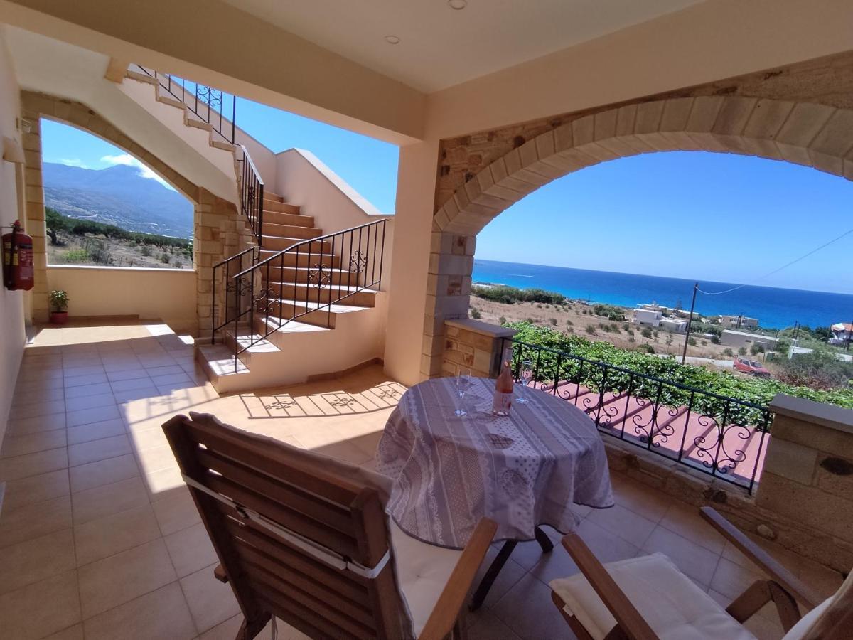 Romantica Apartments Фаласарна Экстерьер фото